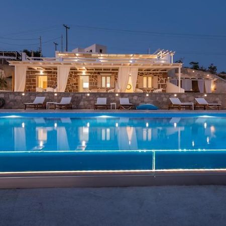 Anemi Suites アダマス エクステリア 写真