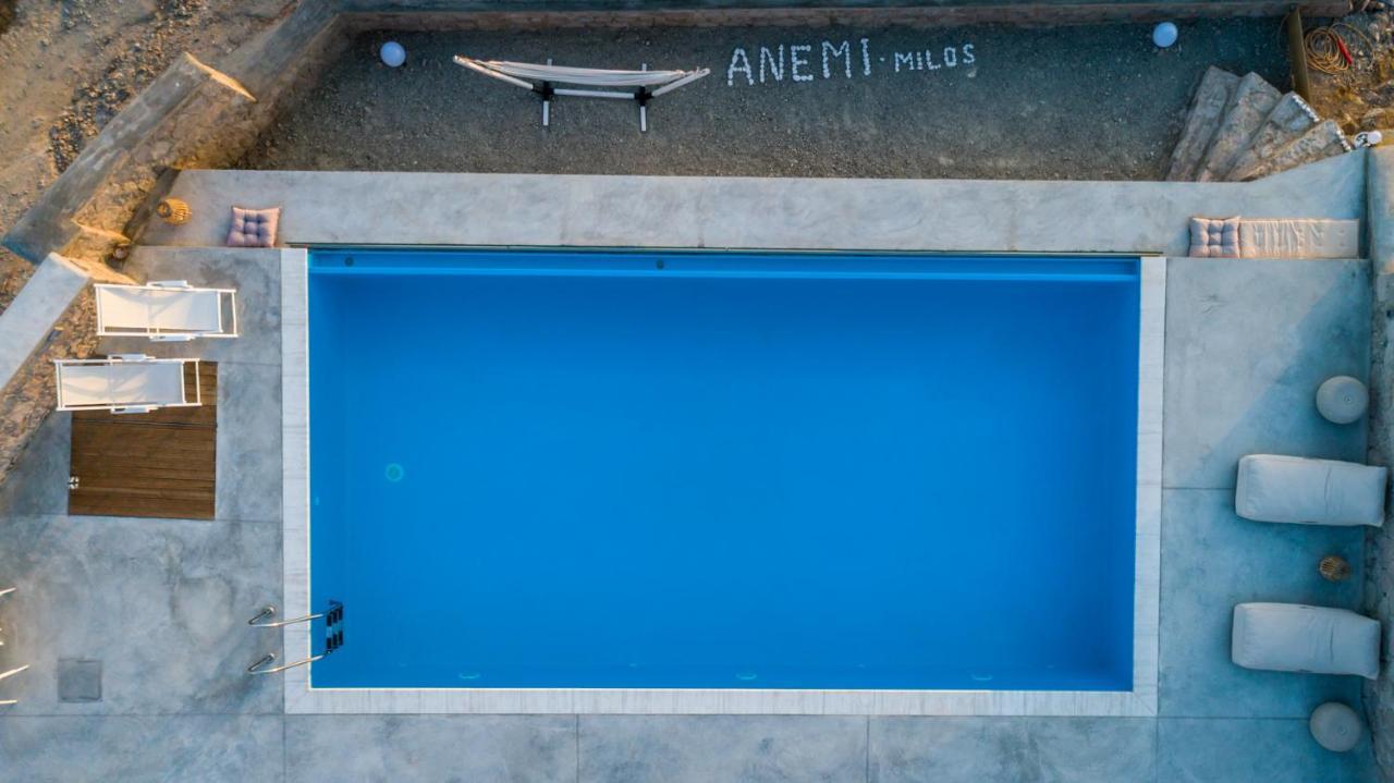 Anemi Suites アダマス エクステリア 写真
